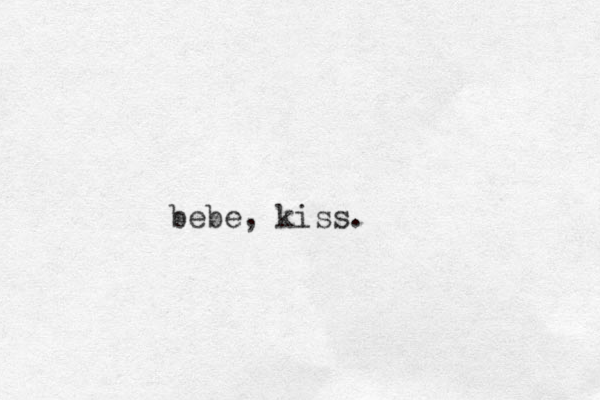 bebe, kiss.