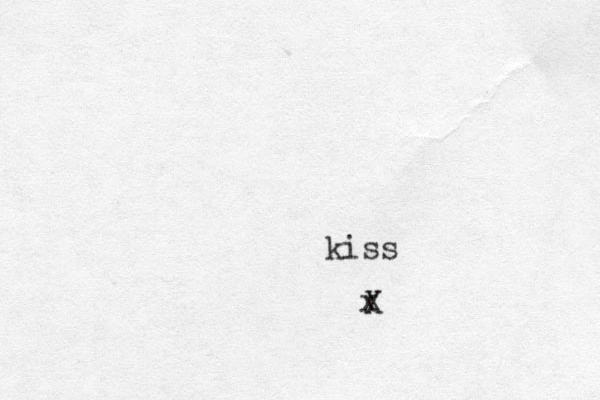 kiss x X 